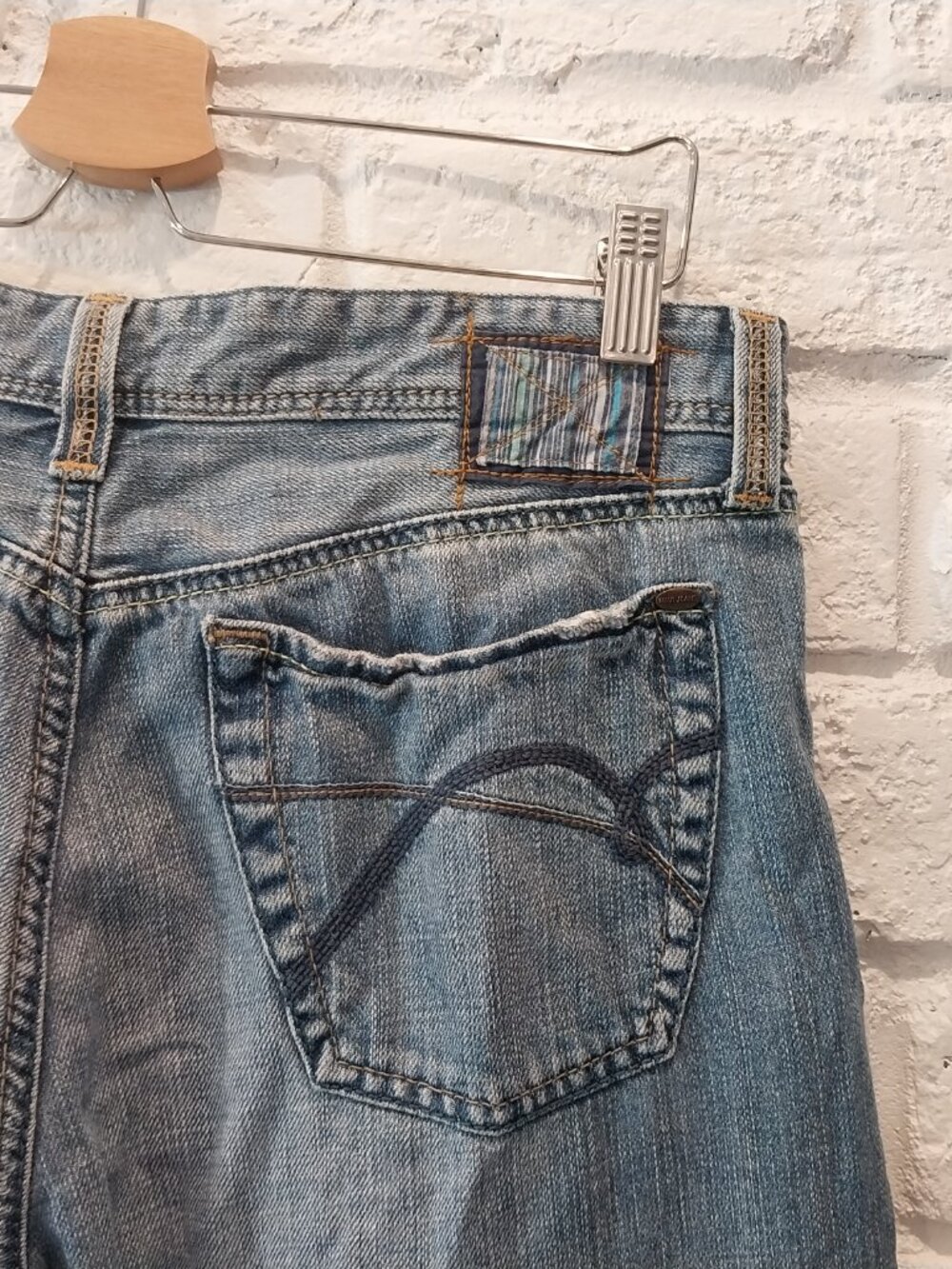 Mavi Jeans Men’s 32x32 Blue Med Wash Matt Relaxed Straight Leg Whiskering Fade. - Picture 9 of 15